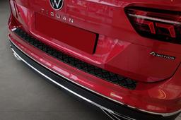 Takapuskurin suojapelti musta harjattu alumiini till Volkswagen Tiguan II