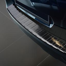 Takapuskurin suojapelti musta harjattu teräs till Peugeot 5008