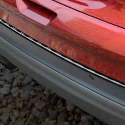 Lastskydd svart borstat stål till Ford Kuga II