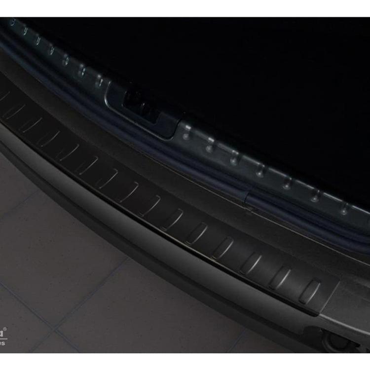 TakaTakapuskurin suojapelti musta harjattu teräsDacia Duster