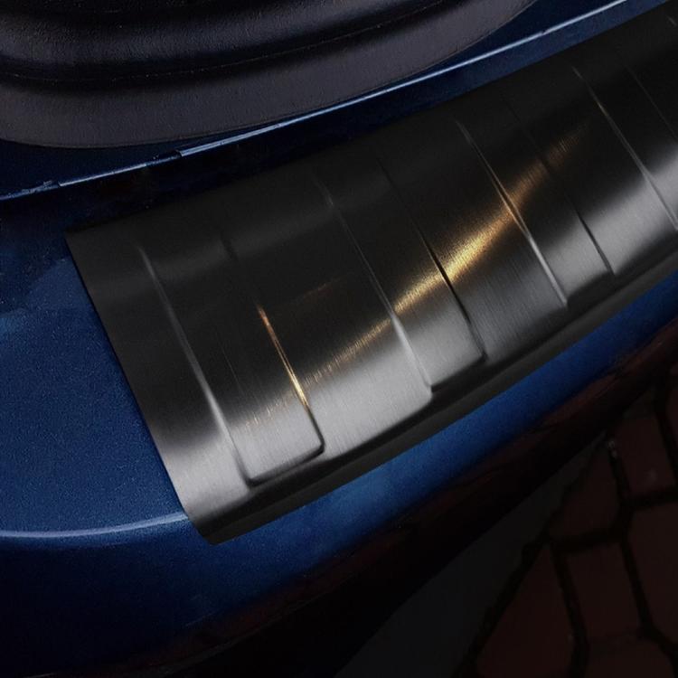 Lastskydd svart borstat stål till Ford Focus IV turnier