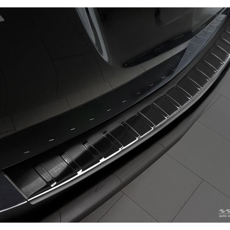 TakaTakapuskurin suojapelti musta harjattu teräsOpel Zafira