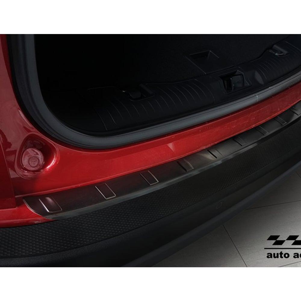 TakaTakapuskurin suojapelti musta harjattu teräsFord Kuga