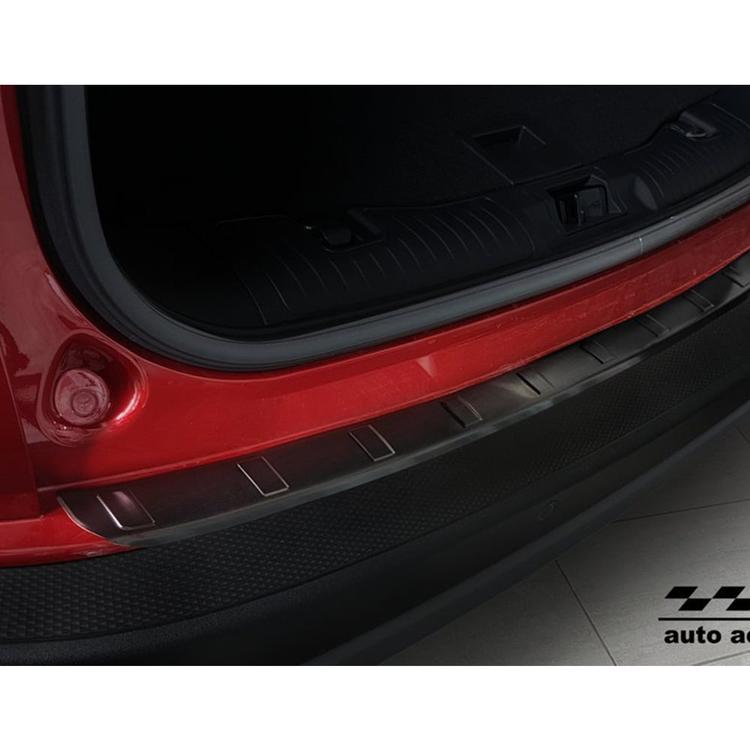 TakaTakapuskurin suojapelti musta harjattu teräsFord Kuga