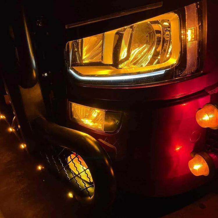Reflektorljus för Scania 2016+