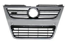 Chrome/Black grille with PDC