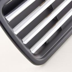 Etumaski ilman merkkiä Kromattu Musta Audi 80