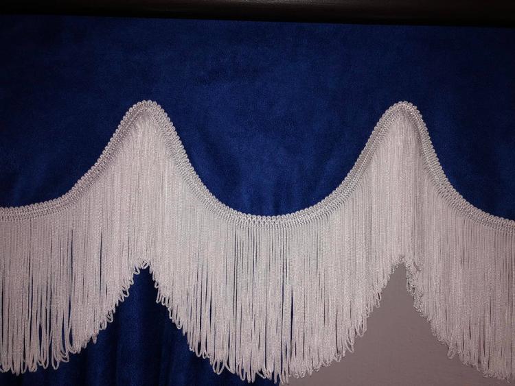 Ljusblå Gardin till Framrutan