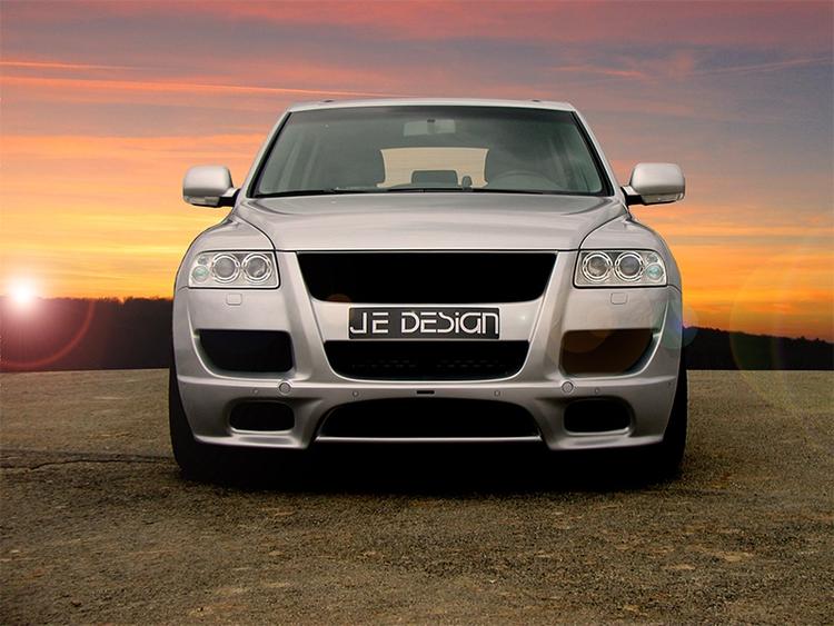 Puskuri eteen VW Touareg 7L