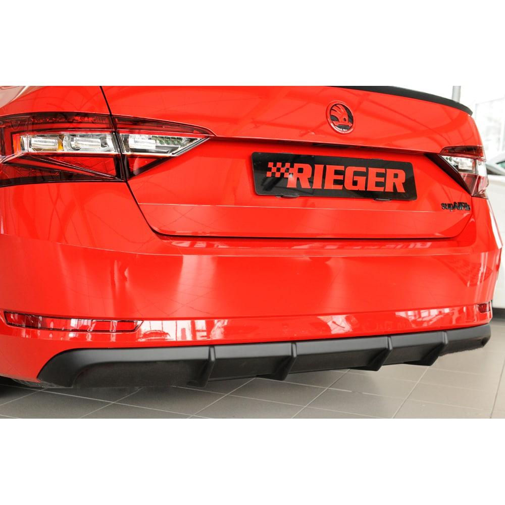 Hajotin Skoda Superb III