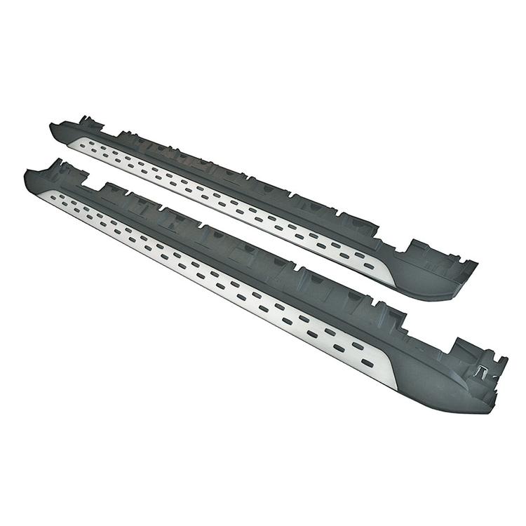 Sidesteps Mercedes GLK