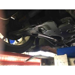 Frontundervogn VW Golf