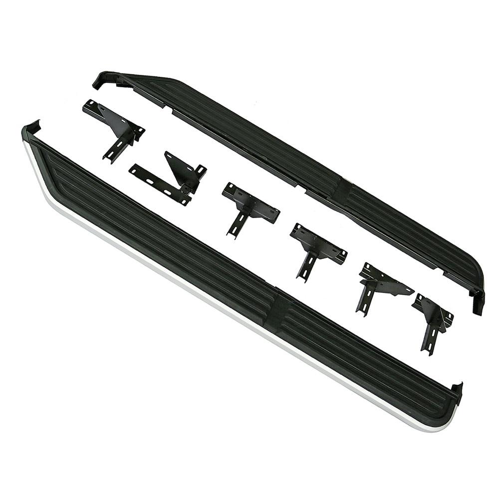 Sidesteps Land Rover Discovery