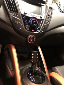 SPARCO PIUMA vaihdekepin pää MUSTA