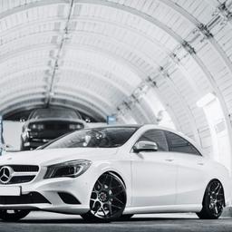 Monterade Fälgar JR18 Hyperblack Mercedes CLA