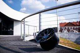 Japan Racing JR42 Blanksvart