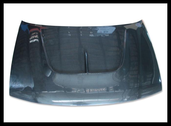 Hiilikuitu konepelti  Audi A3