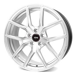 Complete wheel set of MOMO RF-01 Titan silver