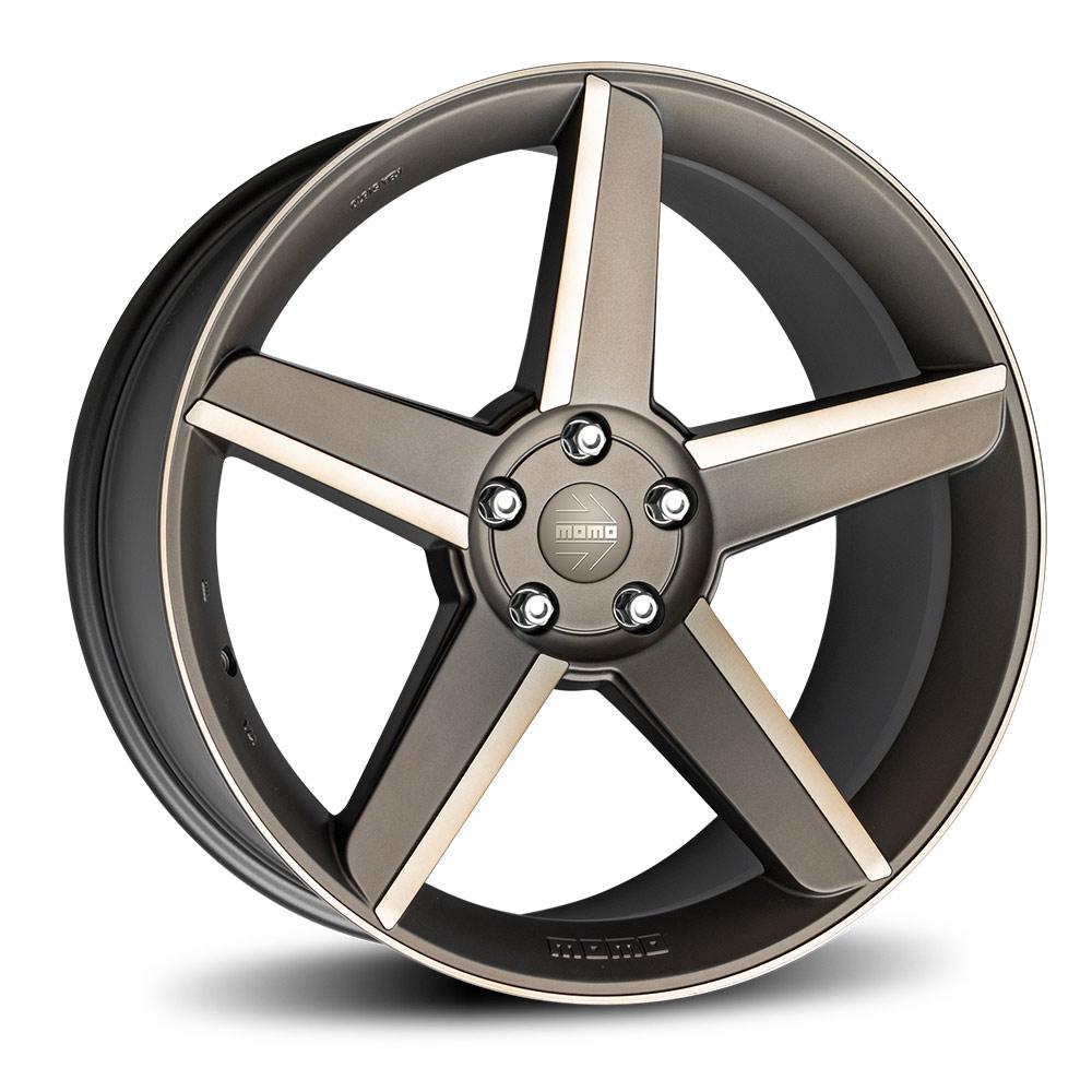 Complete wheel set of MOMO Stealth MAG