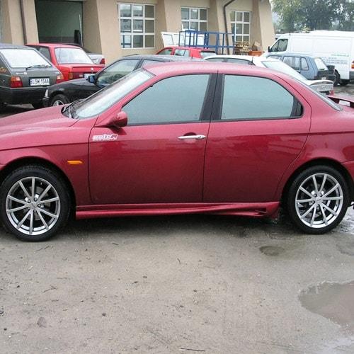 Sivuhelmat  AutoR Alfa 156