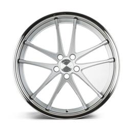 ABS Wheels F66 Silver aluminiumfälg monterade på bil i stämnigsfull miljö