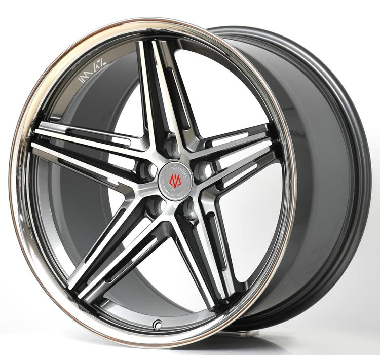 Imaz Wheels FF6 Grå aluminiumsfælge monteret på bil i en stemningsfuld omgivelse