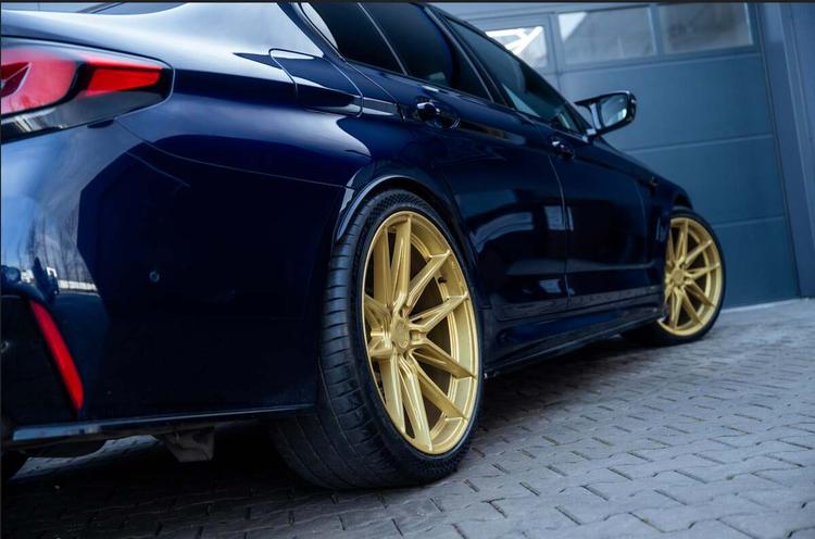 JR-Wheels - Japan Racing-fälgar hos Sveriges ledande leverantör SC Styling