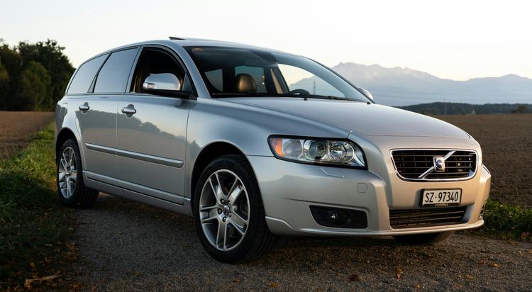 Volvo V50