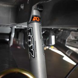Bakre nitro-stötdämpare Agile Offroad & FOX Performance 2.0 IFP för Ford Transit VII 2013-2018 och Ford Transit VIII 2020- - 3