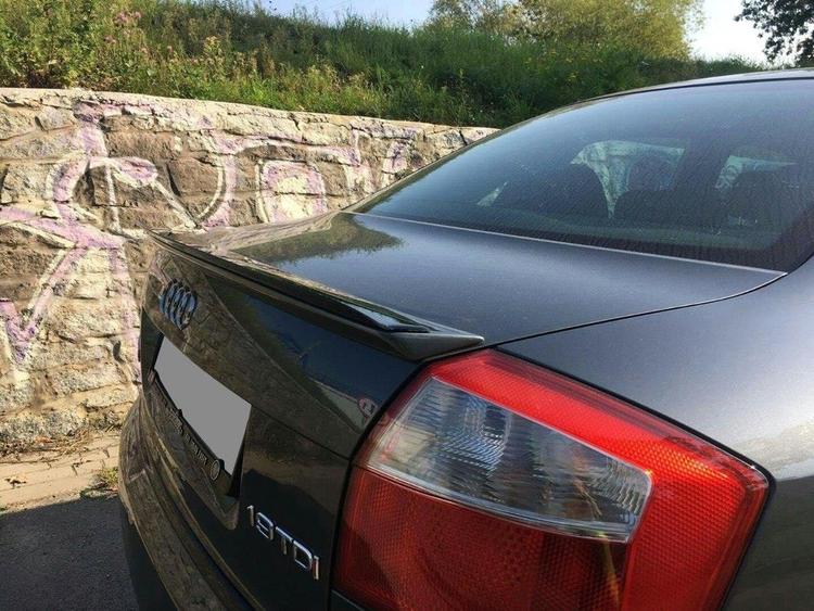 Maxton Design Vinge Audi A4 S-line B6 Sedan