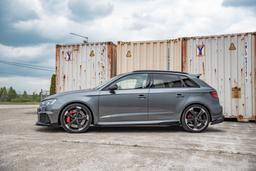 Maxton Design Sideskjørt Street Pro Audi RS3 8V Sportback