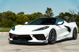 Maxton Design Kuppispoileri Chevrolet Corvette C8
