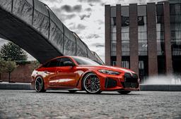 Concaver CVR8 Grey alloy wheel mounted on car in an atmospheric setting