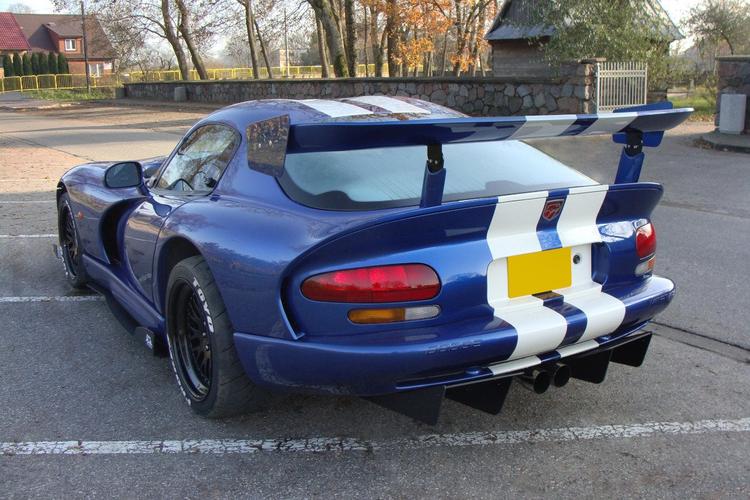 Maxton Design Diffuser Dodge Viper GTS