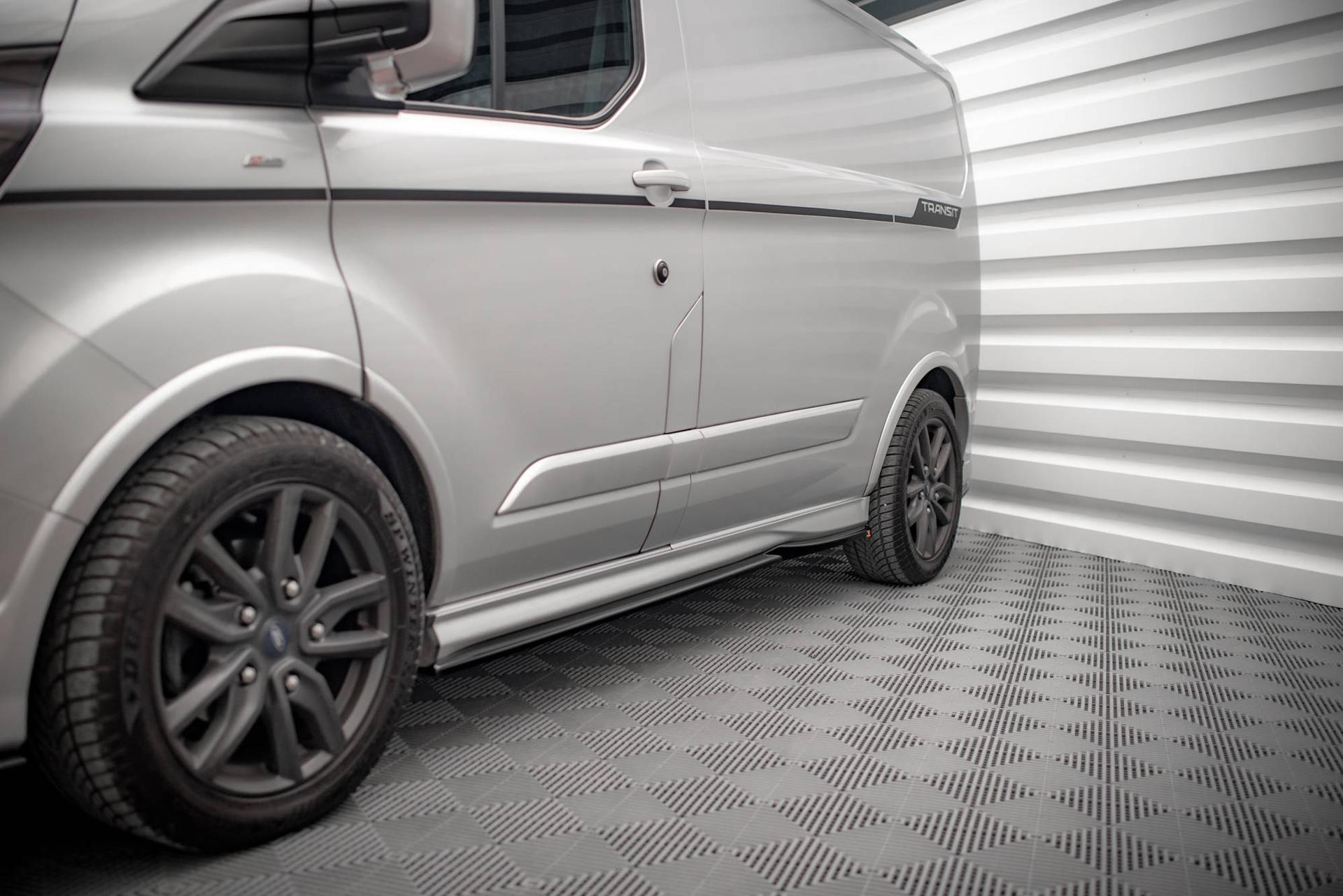 Maxton Design Sideskjørt Ford Transit Custom St-line MK1 Facelift