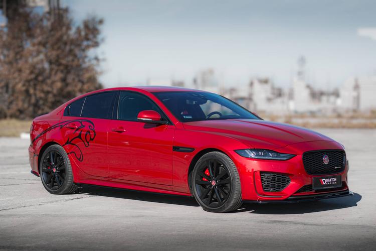 Maxton Design Sideskjørt Jaguar XE R-dynamic X760 Facelift
