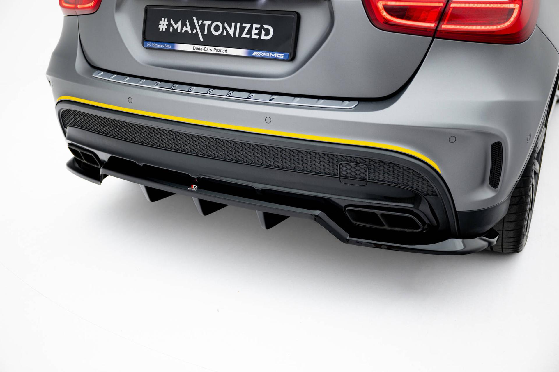 Maxton Design Diffuusori V.2 Mercedes-benz GLA 45 AMG X156