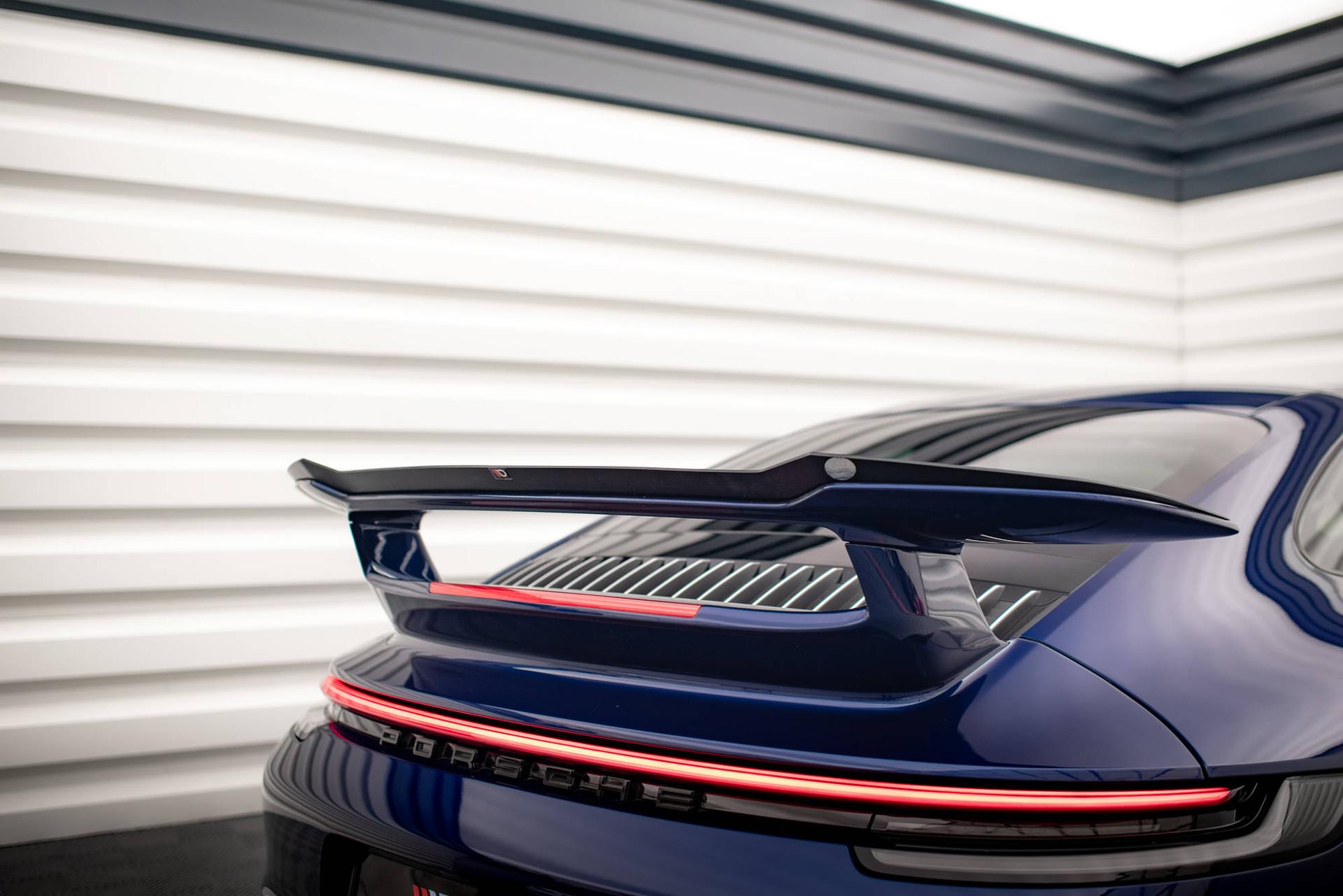 Maxton Design Vinge Porsche 911 Carrera Aero 992