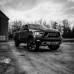 Fjädring grundsats Air Ride Revel Performance med OFD distansbrickor för fjäderben höjning 2,5 tum för Dodge Ram 1500 DT 2019-2024 och Dodge Ram 1500 DT 2025- - 2