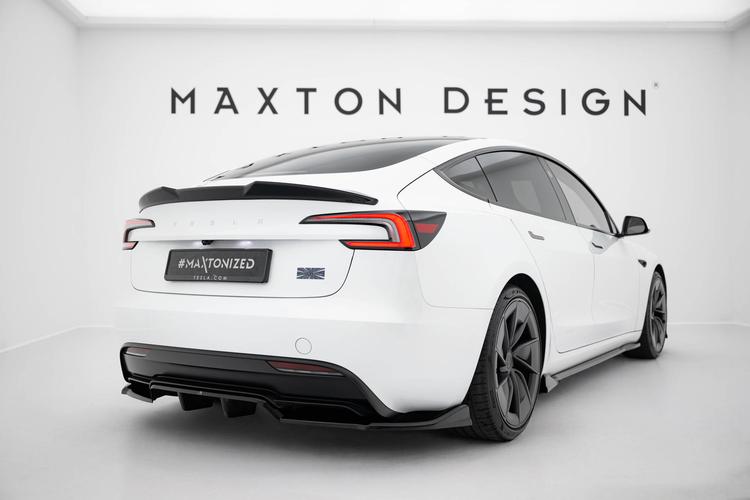 Maxton Design Siipi Tesla Model 3