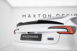 Maxton Design Siipi Tesla Model 3