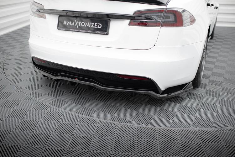 Maxton Design Diffuusori V.1 Tesla Model S Plaid MK1 Facelift