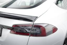 Maxton Design Korisarja Tesla Model S Plaid MK1 Facelift