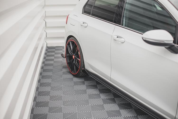 Maxton Design Sideskjørt Street Pro VW Golf GTI / GTE / GTI Clubsport / R-line MK8